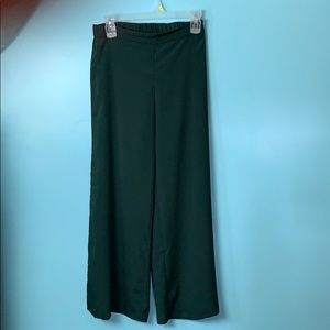 Wide legged pants